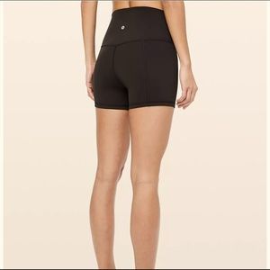 Lululemon align high rise size 6 shorts like new never wore